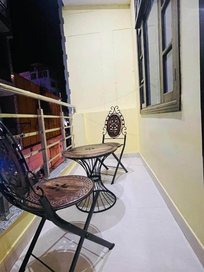 Hotel Manohar Rishikesh Bagian luar foto