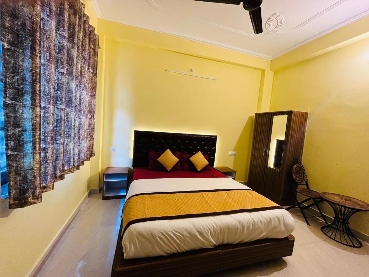Hotel Manohar Rishikesh Bagian luar foto